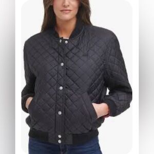 NWT Levi’s Women’s Diamond Quilted Bomber Jacket